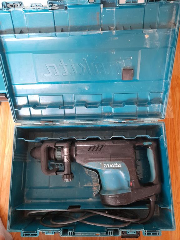 Bourací kladivo Makita HM1203c