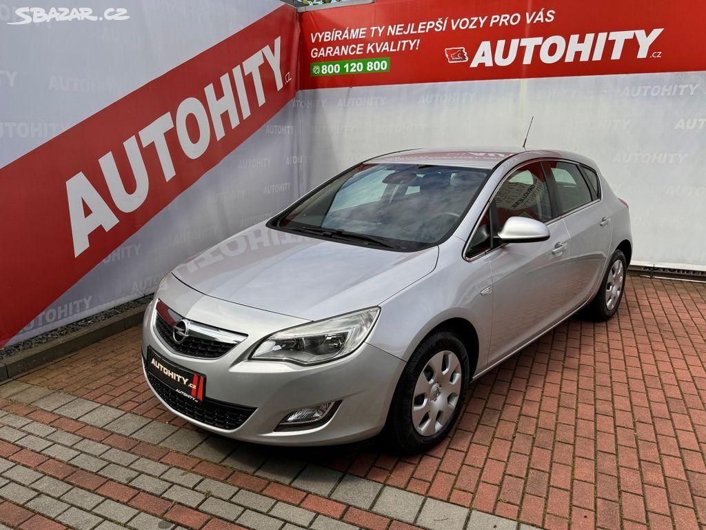 Opel Astra, 1.4 Turbo 103kW, Klimatizace,