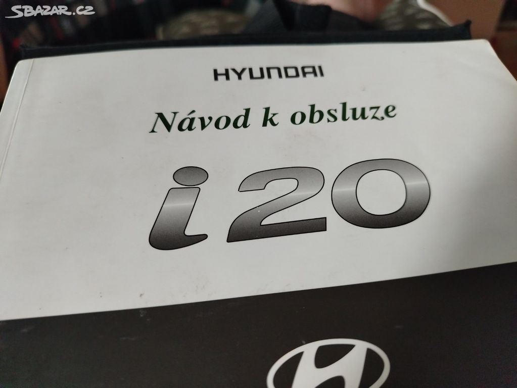 Návod k obsluze v deskách Hyundai i 20