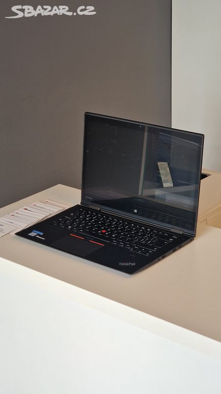 Lenovo ThinkPad X1 YOGA