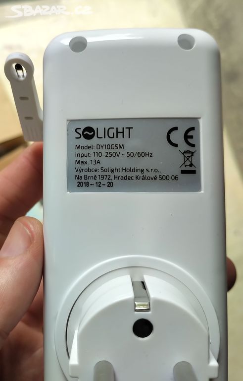 Spínaná zásuvka přes mobil Solight DY100GSM vč.SIM