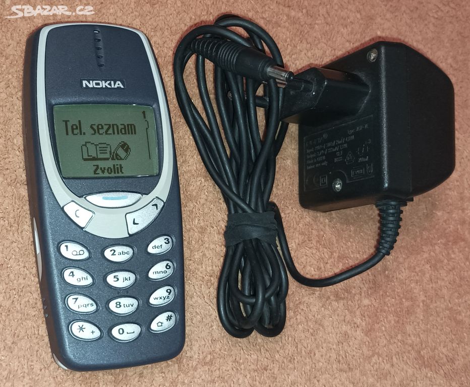 Nokia 3310 -krásná, s nabíj. a bat. -vše 100%