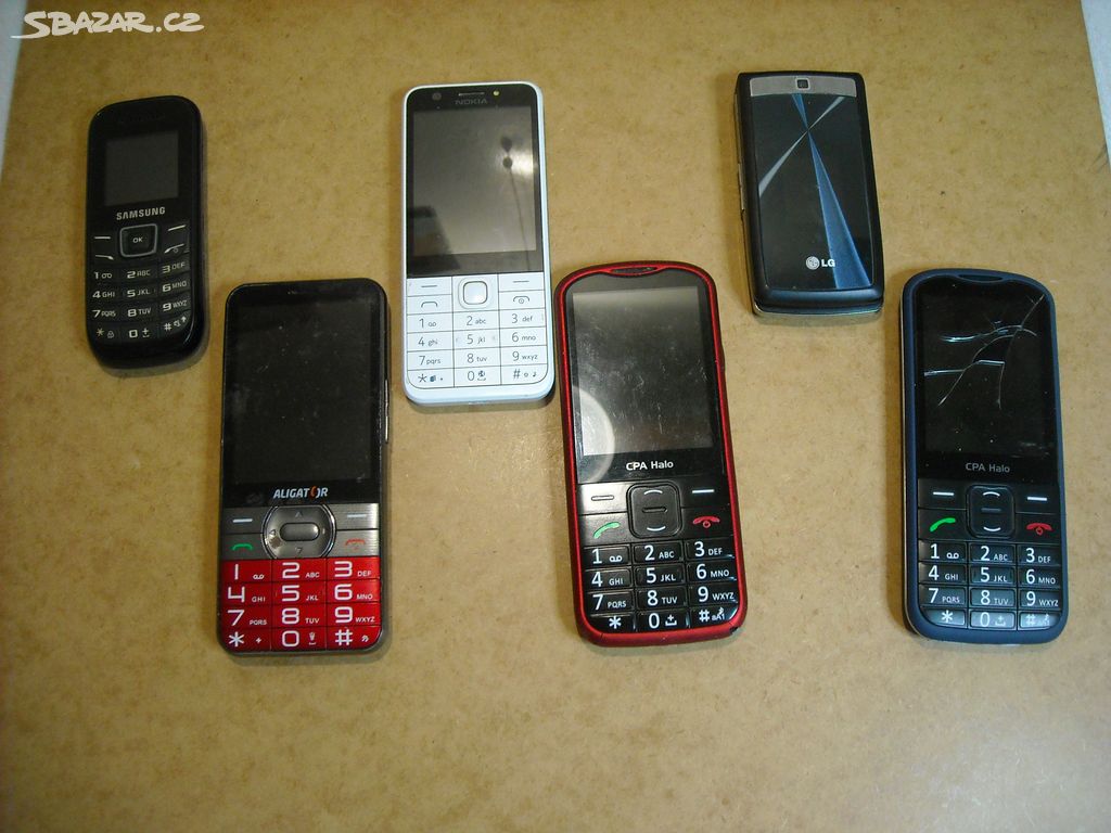 6x mobilní telefony na ND cena za všechny