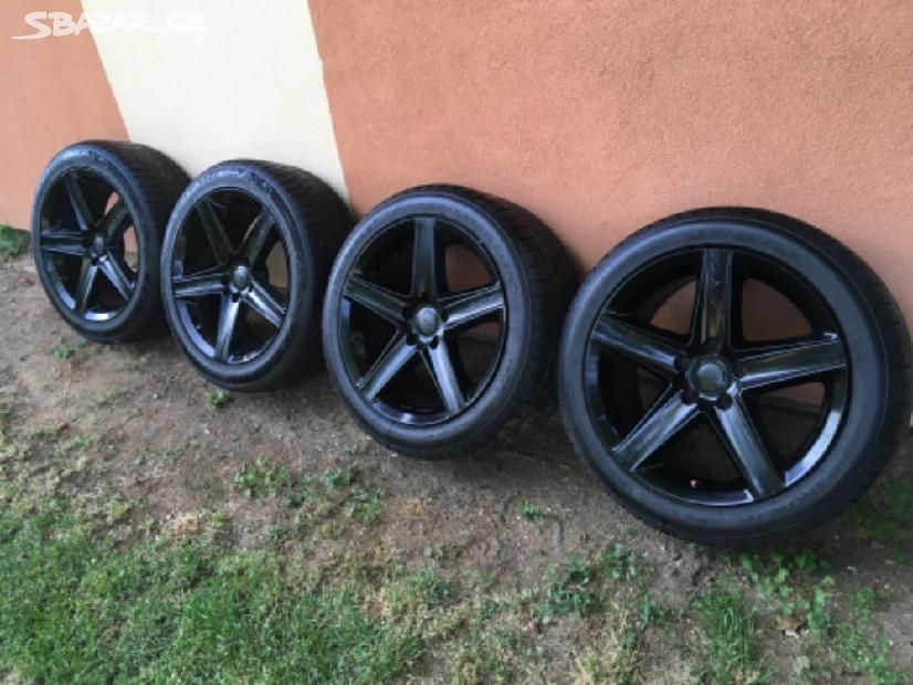 Alu kola ,,20" černé Jeep Grand Cherokee + senzory