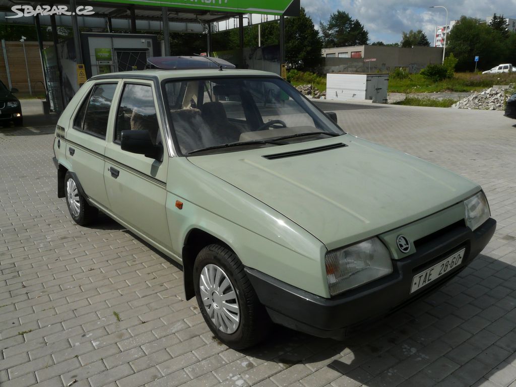 Škoda Favorit 136 Lux