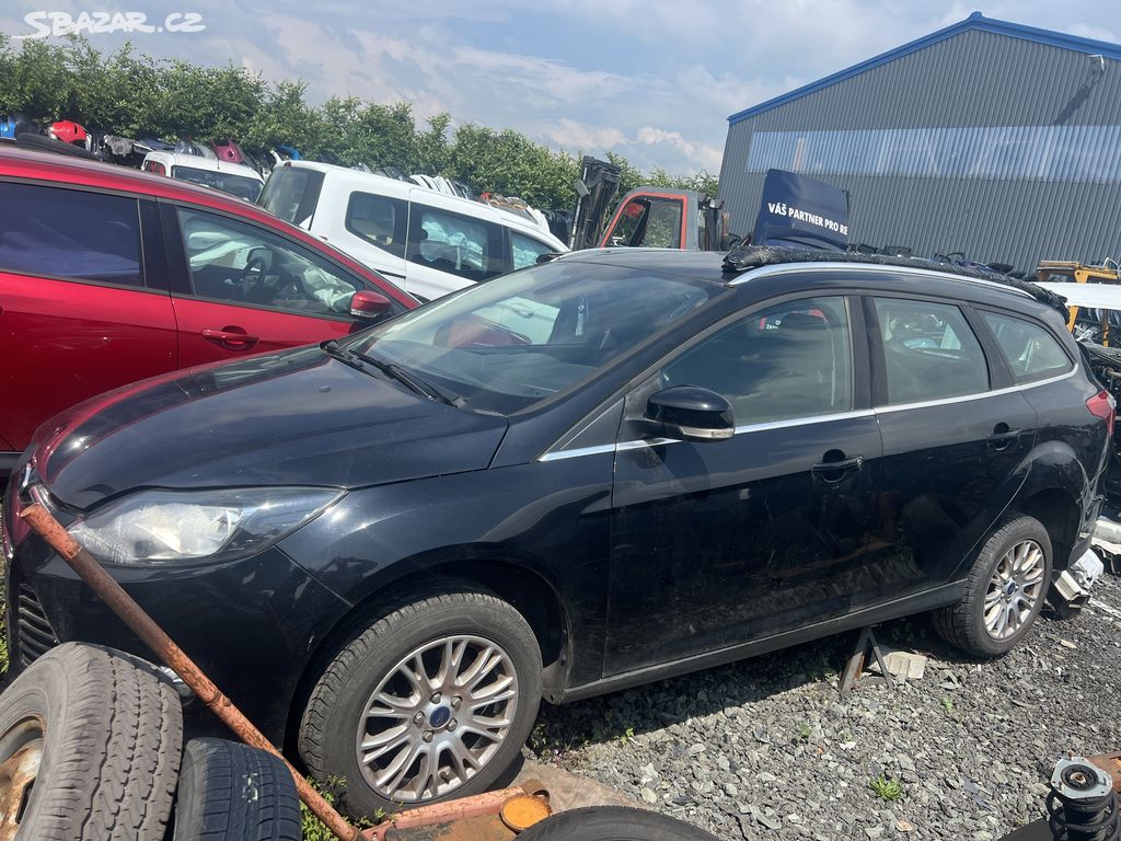 Ford focus mk3 2,0tdci euro5 powershift černý