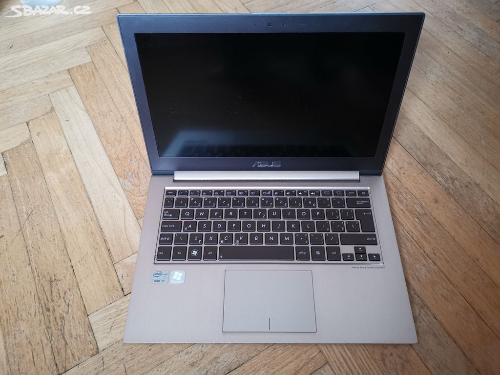 ASUS UX31A 13"FHD i7/4GB/256GB SSD - nejde zapnout