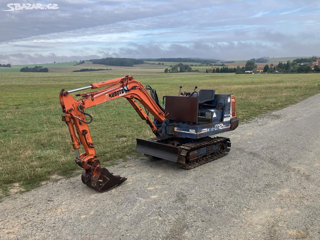 JAPONSKÝ MINIBAGR KUBOTA KH012 1200KG