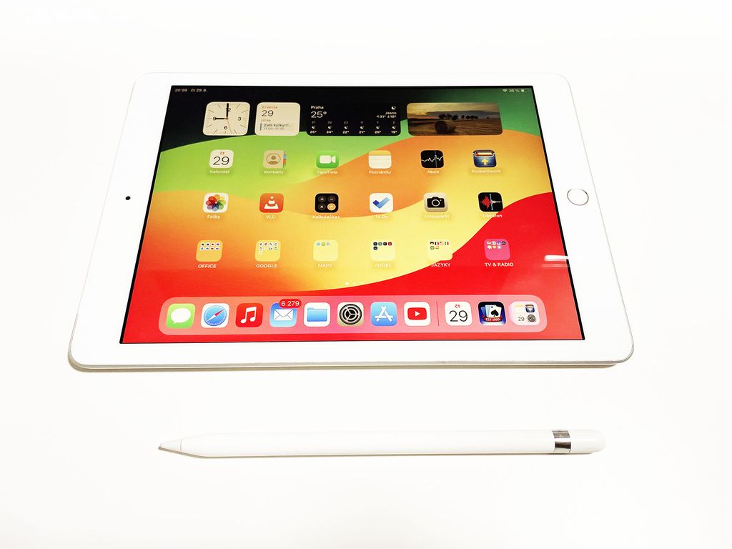 Apple iPad 9.7" (2018) Wi-Fi + LTE 128GB + Pencil