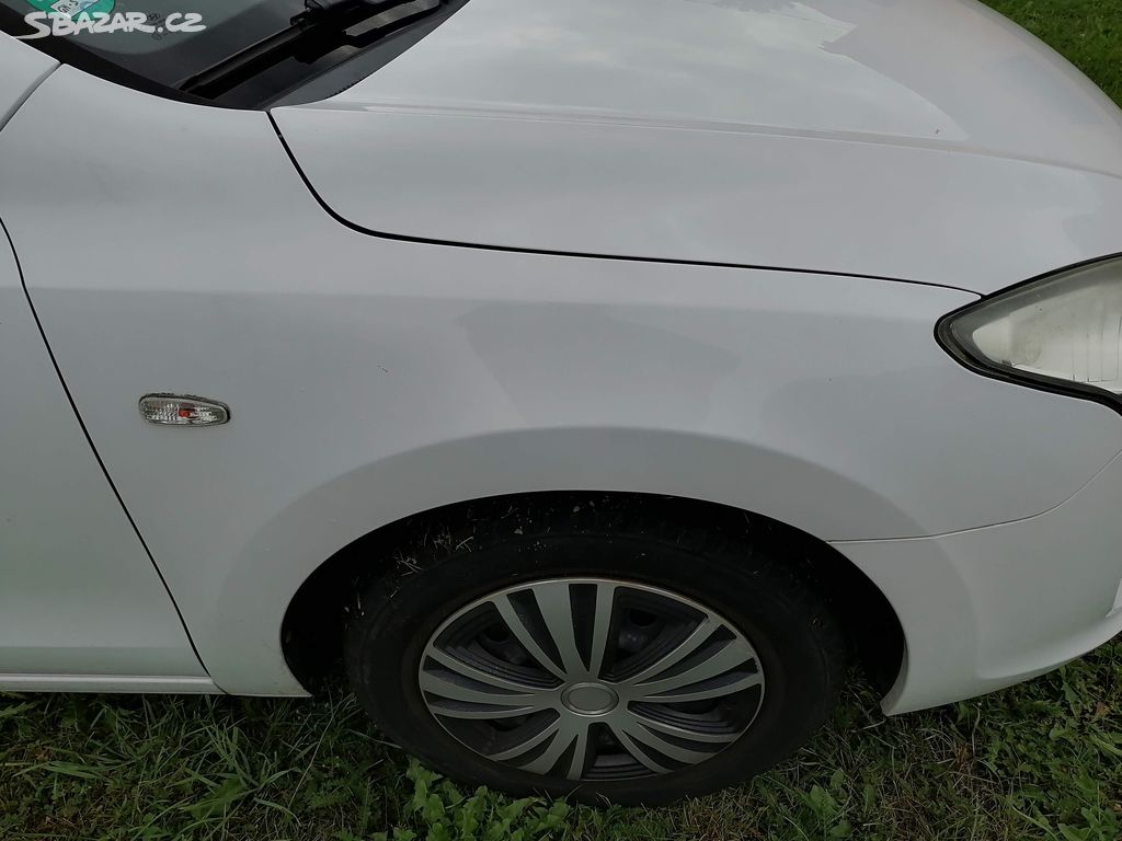 Pravý přední blatník Hyundai i30