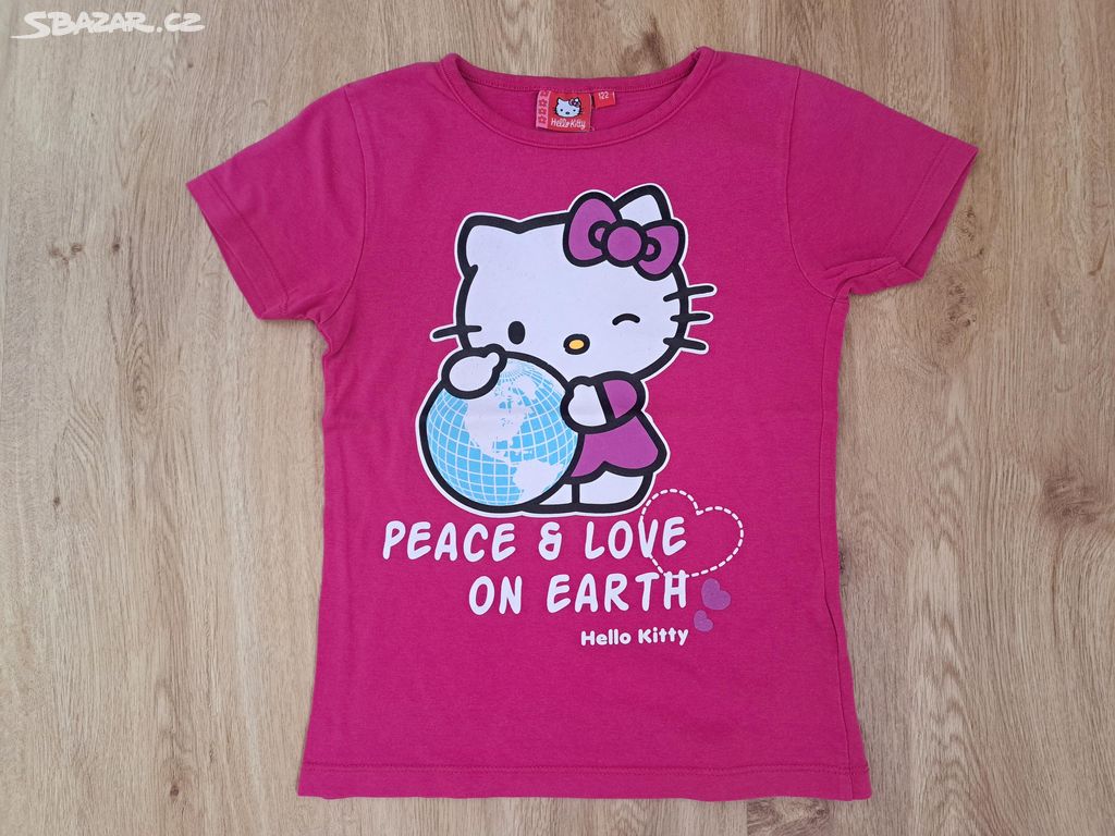 Tričko Hello Kitty vel. 122.