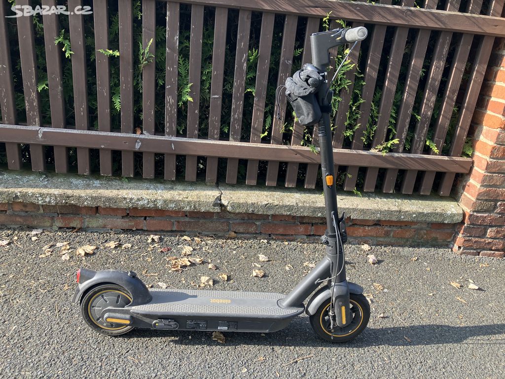 Ninebot by Segway KickScooter MAX G30E II