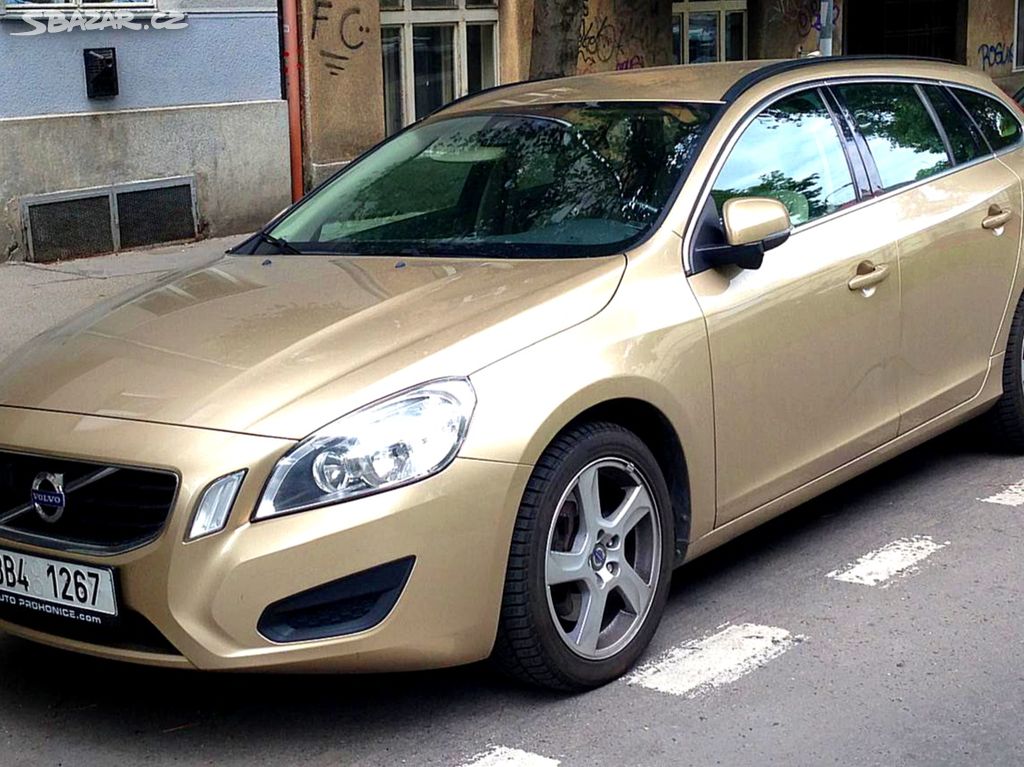 Prodám auto zn. Volvo V60 2.0T 2011