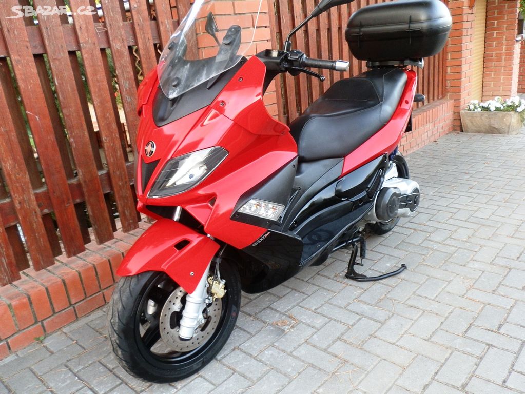 Gilera Nexus 500