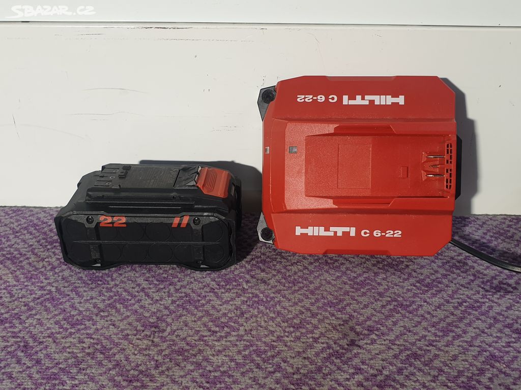 *14/03/24 - Nabíječka Hilti s baterií 7,9Ah