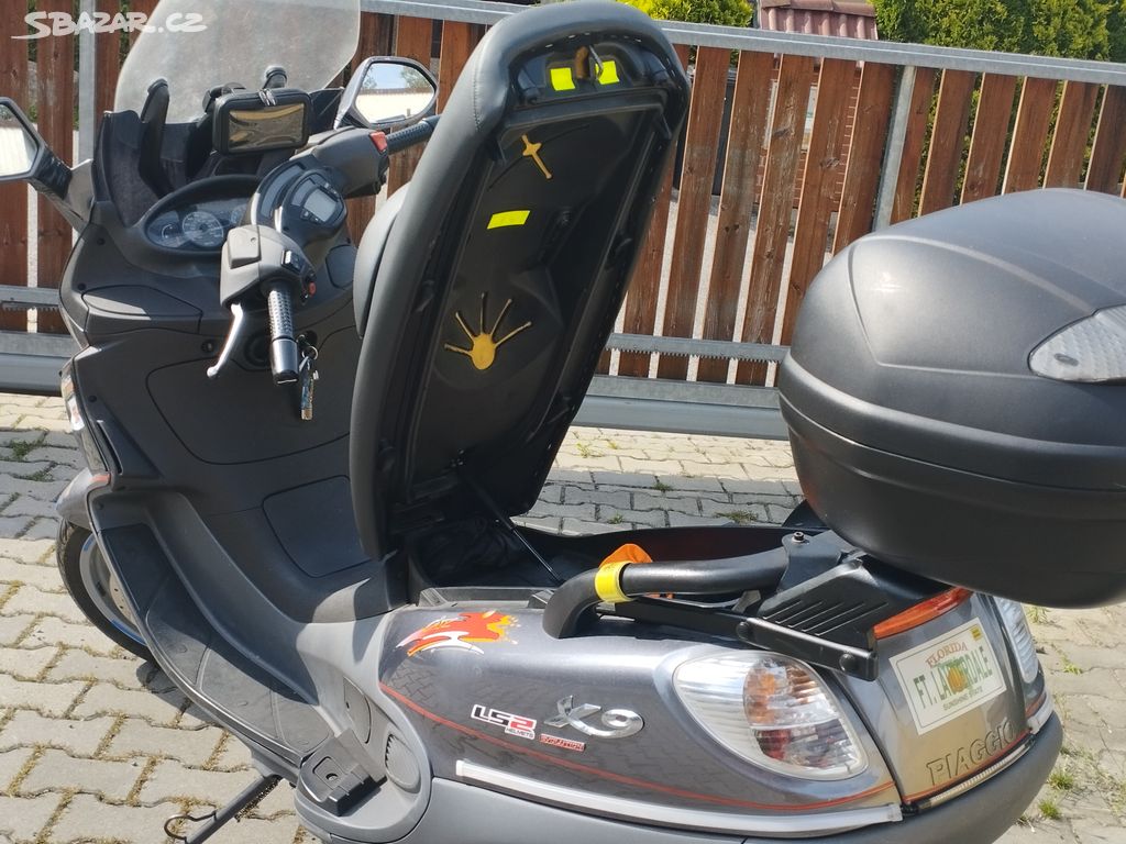 Piaggio x9 125 evo