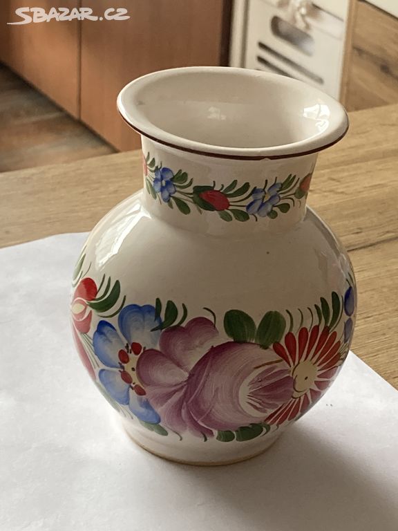 Ručně malovaná váza-Keramika Chodov
