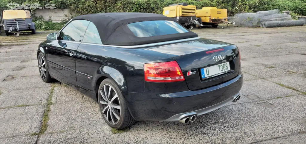 AUDI A4 S -line cabrio 3,0 TDI 4x4 140t.km - fotka 3