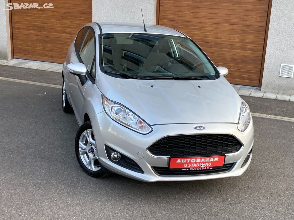 Ford Fiesta, 74kW Navigace, klima