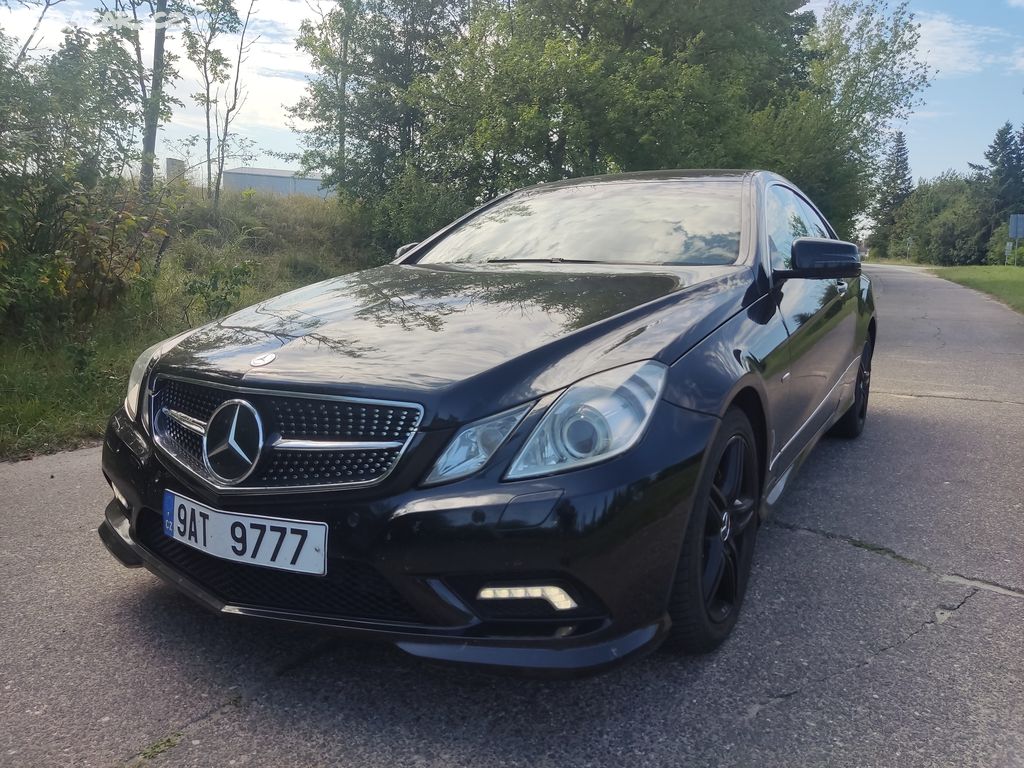 Mercedes Benz E coupe