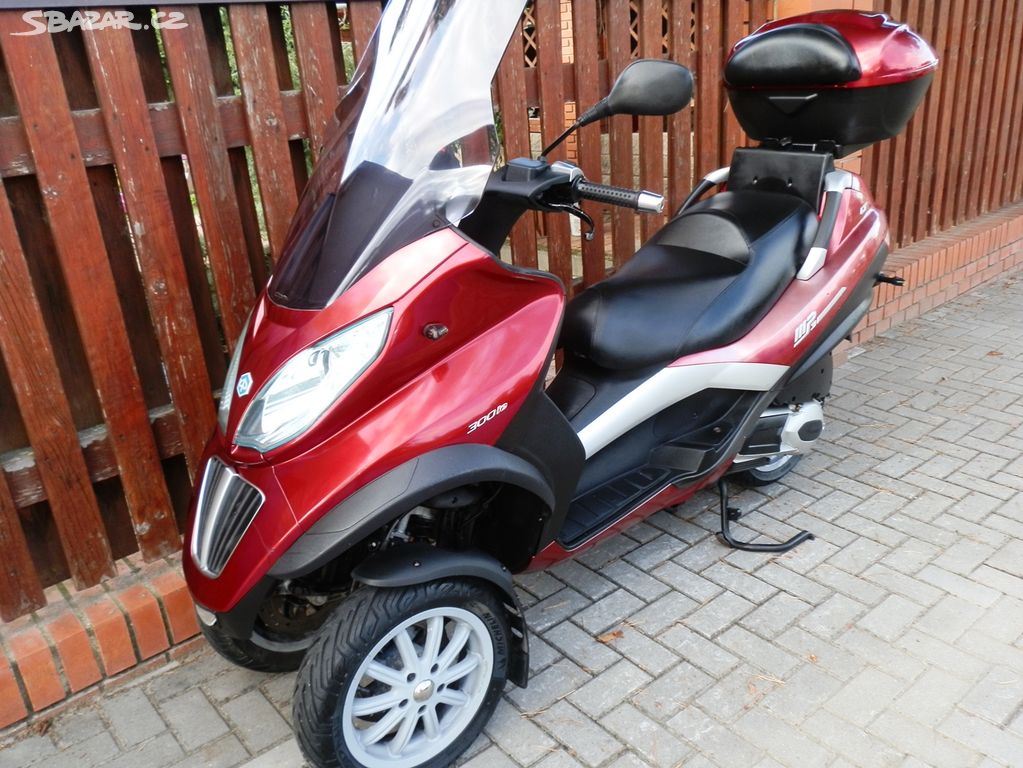 Piaggio MP3 300 LT