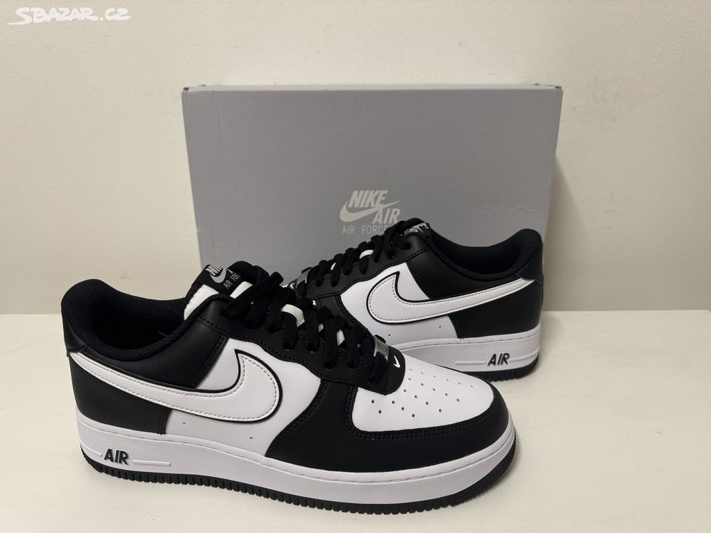 Nike Air Force 1 07 White Swoosh Panda vel.44/28cm