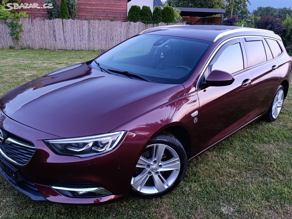 Opel Insignia 1.6CDTI, 100kW, PLNÁ výbava,Hed-Up