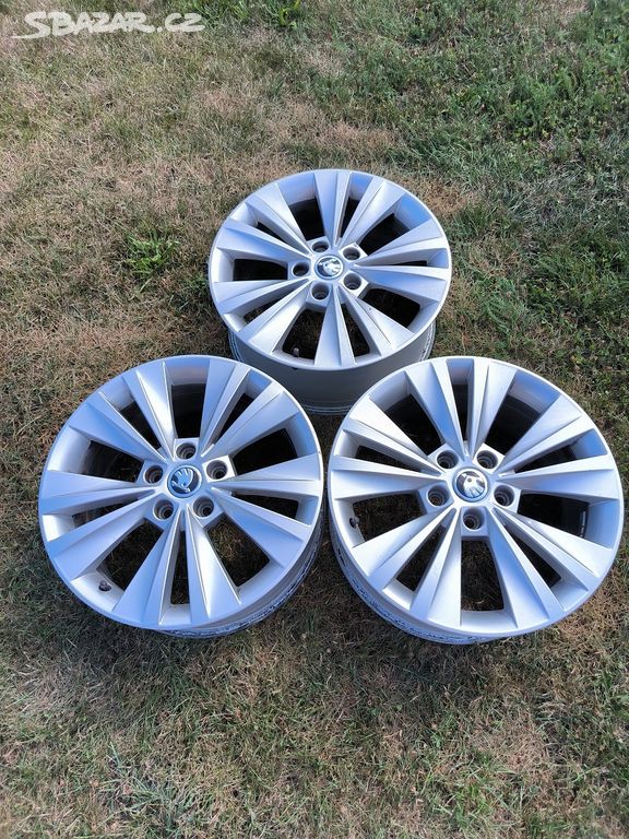 2 org. ALU kola ŠKODA 17´, 5x112 OCTAVIA, SUPERB