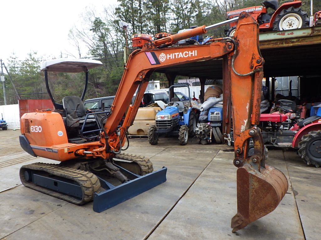 minibagr Hitachi EX30