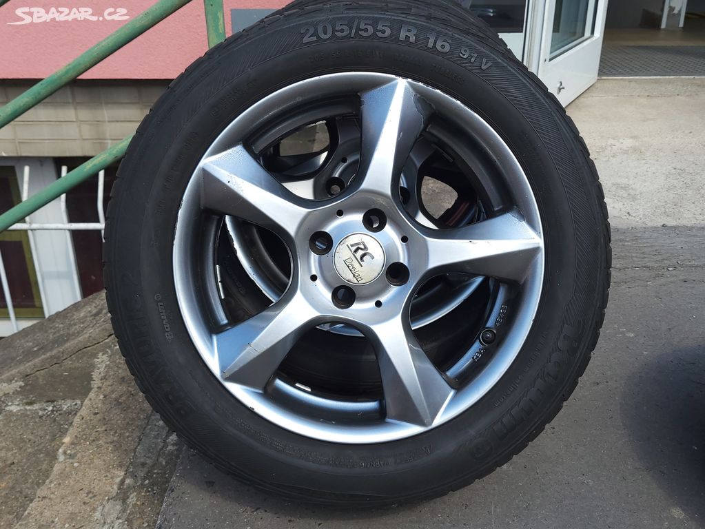 90% letní ALU kola 16" 4x100 Renault, Opel, Dacia