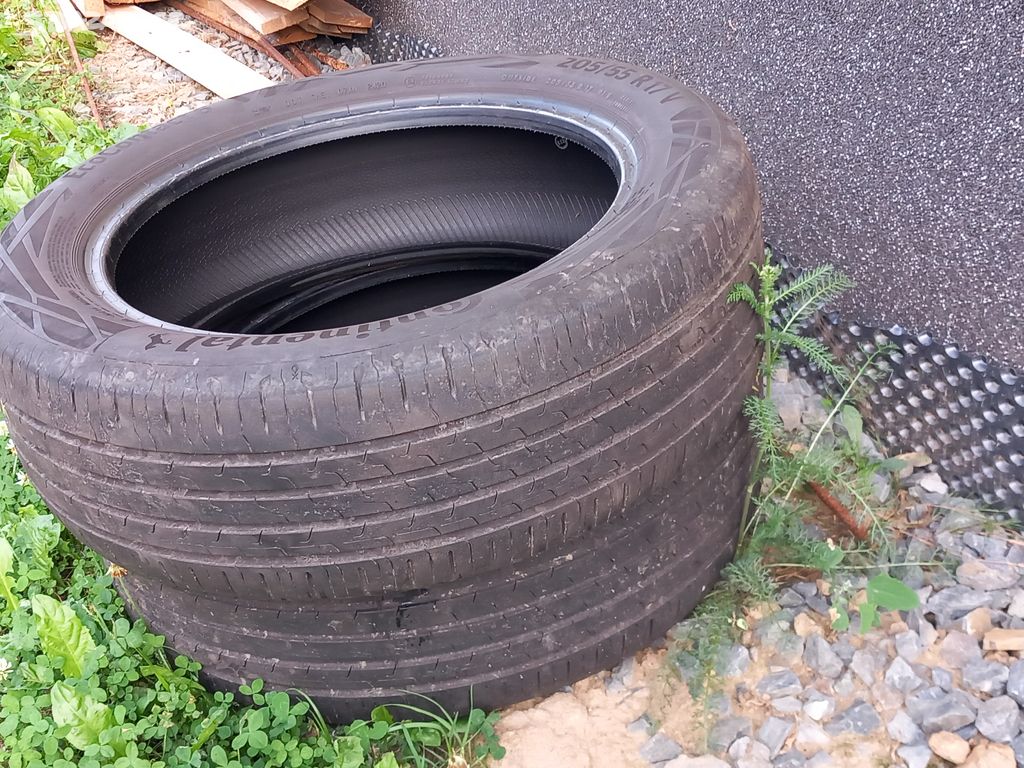 Letní pneu 205/55r17