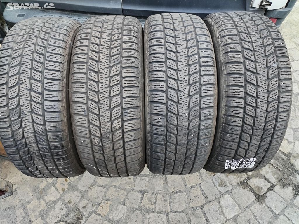 235/60/17 zimni pneu BRIDGESTONE 235/60 R17