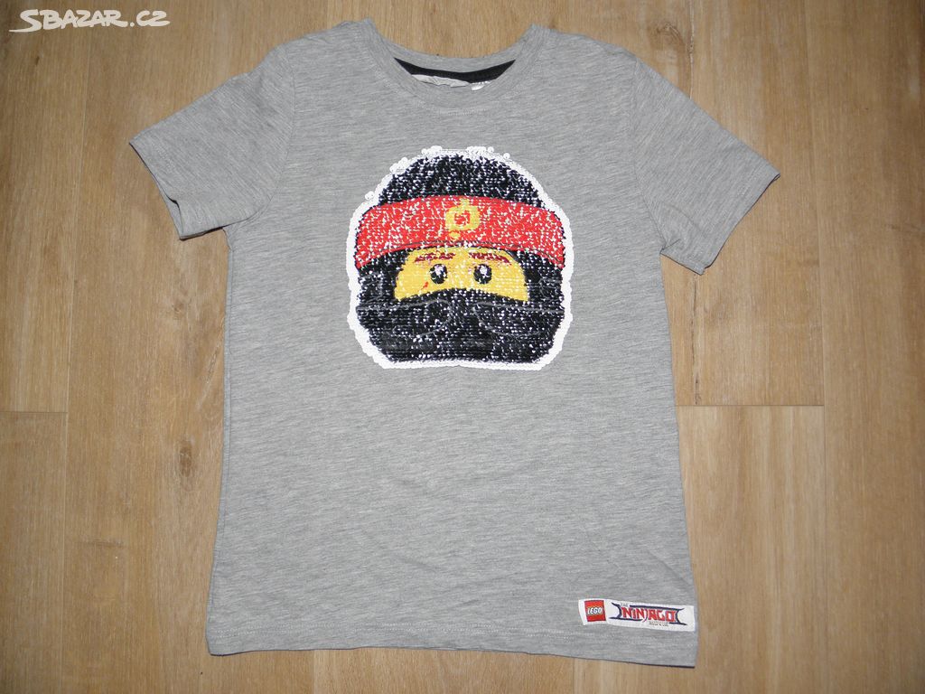 tričko s flitry Lego Ninjago zn. H&M vel.122/128