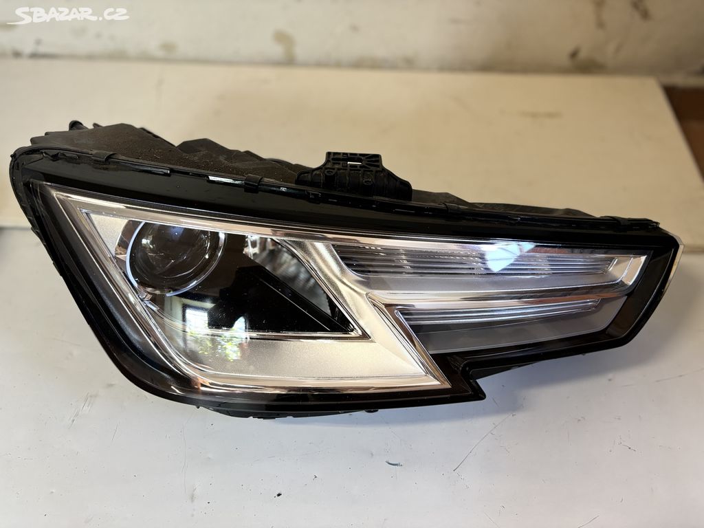 AUDI A4 8W, PP LAMPA , XENON, 8W0941006