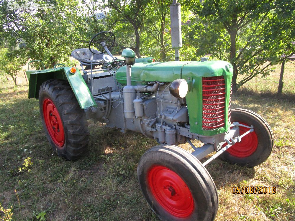 Vyměním Zetor 25a za motocykl.