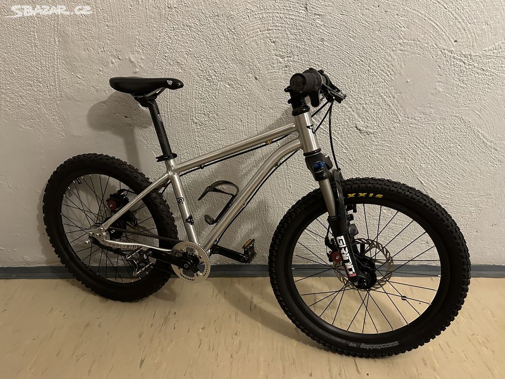 20" Dětské kolo EarlyRider předchůdce Rascalu