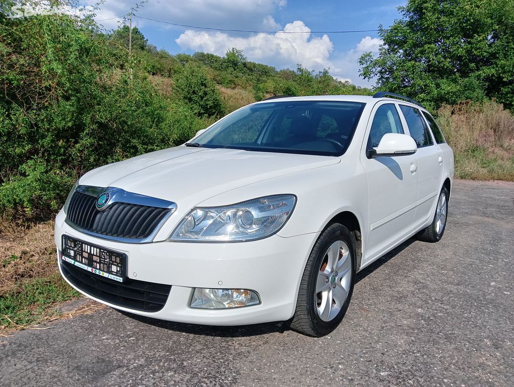 Škoda Octavia Combi II 1.2 TSI 77kw Elegance-Tažné