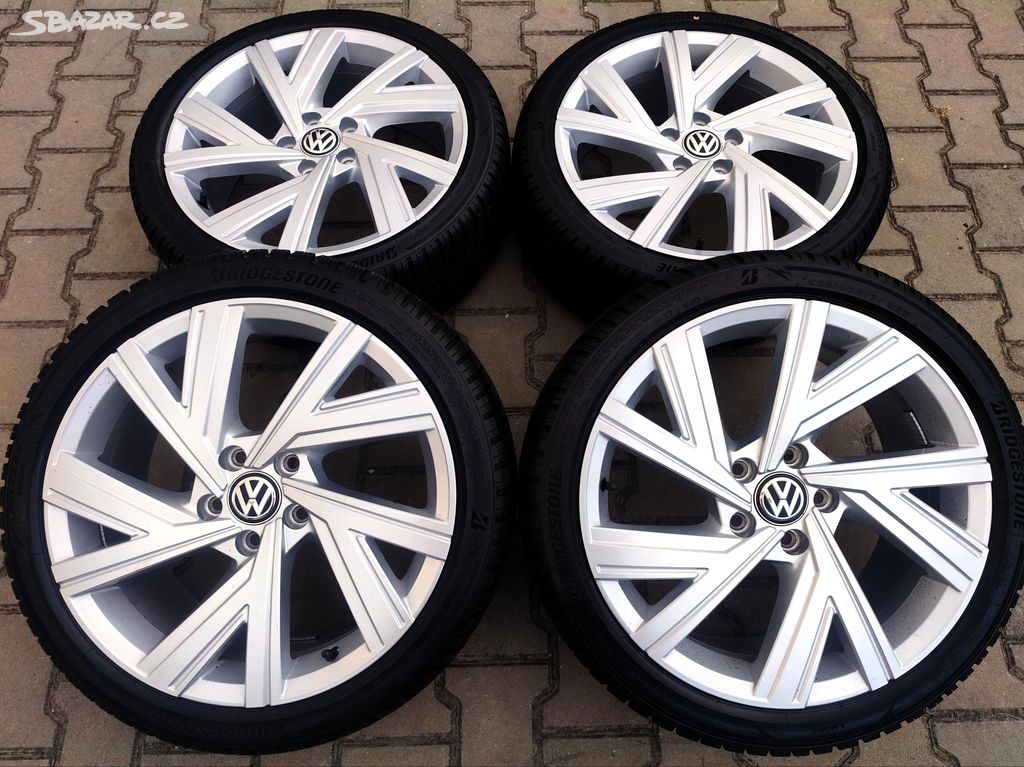 Alu kola originál Volkswagen Golf 5x112 R18