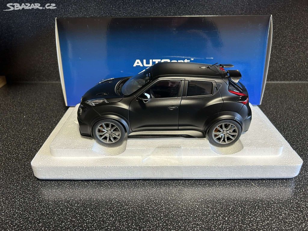 Nissan Juke-R 1:18