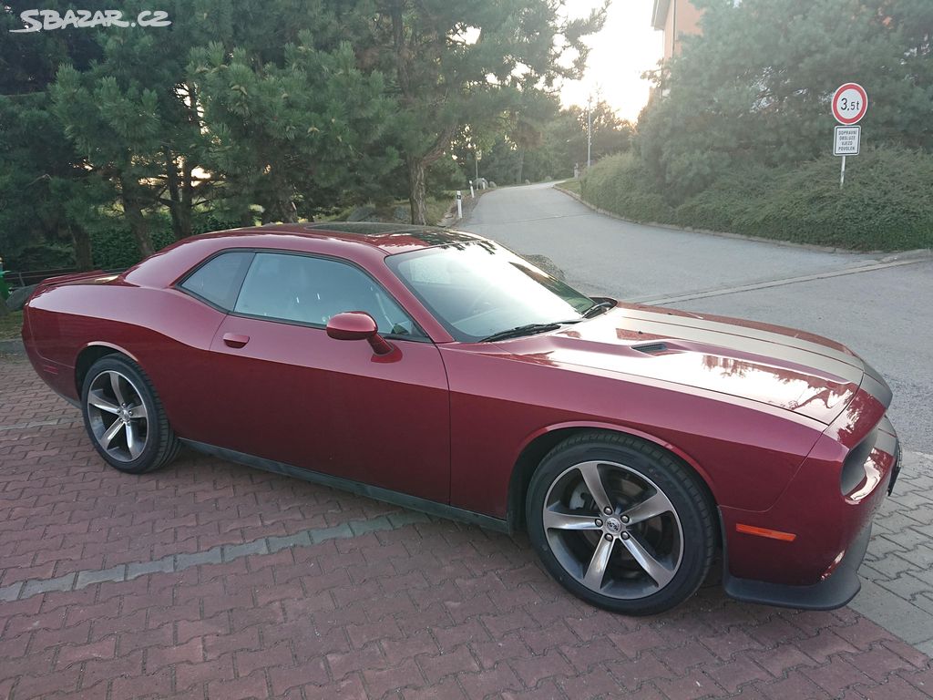 Dodge Challenger R(T V8 Hemi 2014