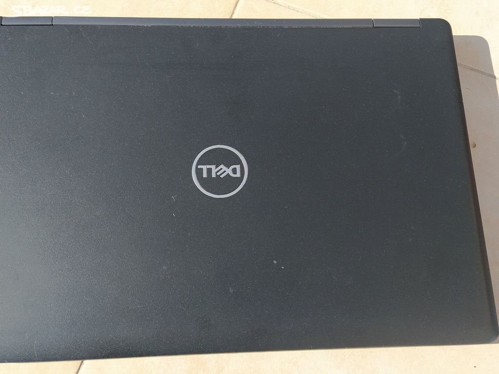 Dell Latitude 5590 - i5, 8GB RAM, SSD 256GB