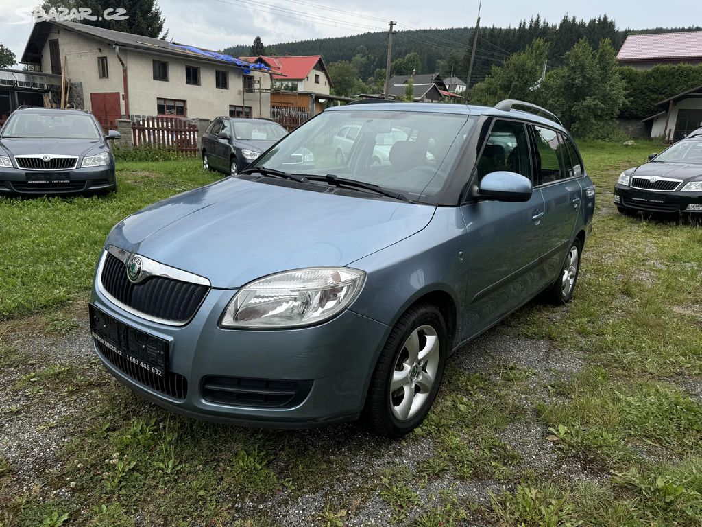 Škoda Fabia II com 1.4 16V 63kw tažné TOP