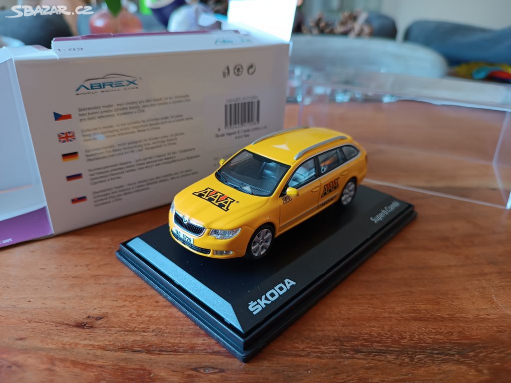 Abrex 1:43 Škoda Superb II combi taxi 2009