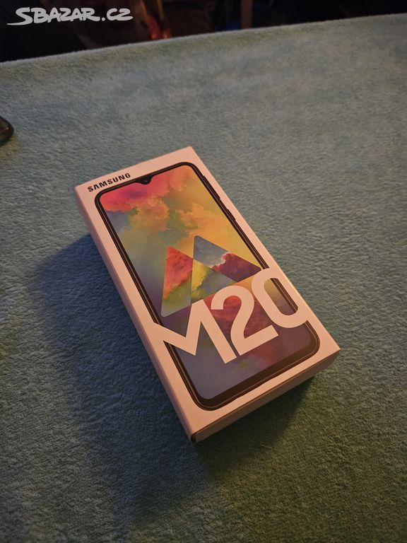 Samsung Galaxy M20, 64GB + Sluchátka