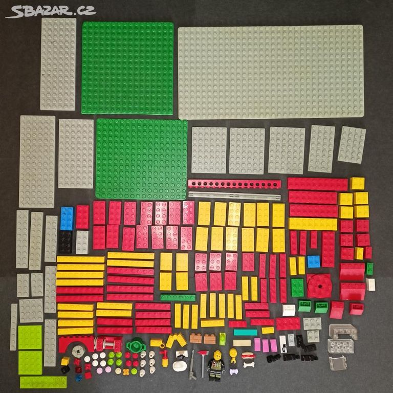 LEGO - RŮZNÉ DÍLY - 215 KS