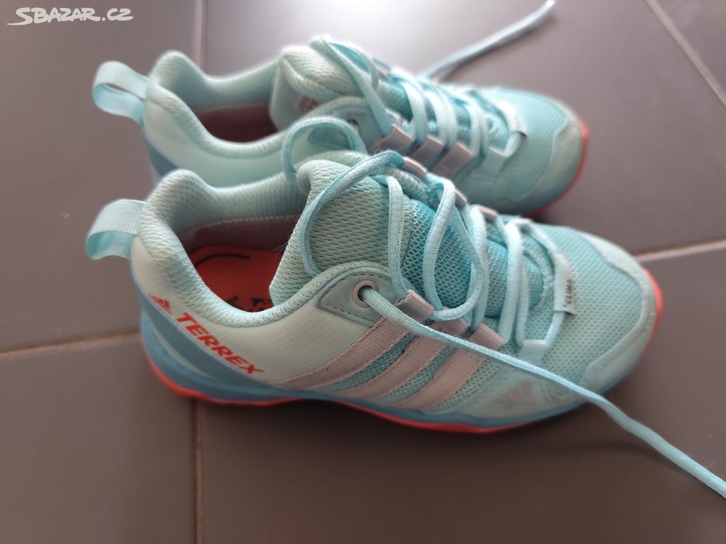 adidas terrex 28