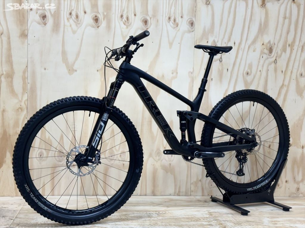 Trek Top Fuel 9,8 Carbon Horské kolo XT 2023