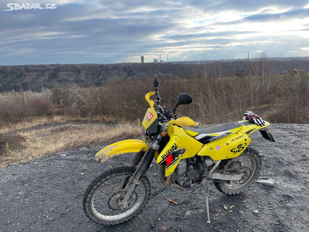 Motocykl Suzuki DRZ 400 E