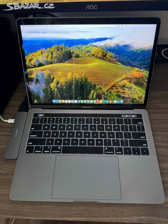 MacBook Pro 13" 2019 512GB + USB C hub