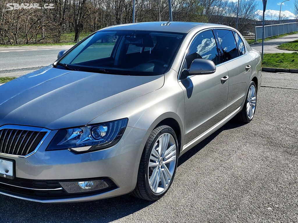 Škoda Superb 2 facelift limuzína Top stav